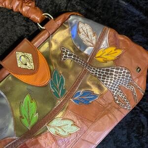 Vintage Leather Giraffe Embroidered Patchwork Metallic Embossed Purse Leaf Gold